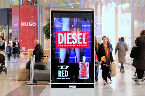 location totem interactif